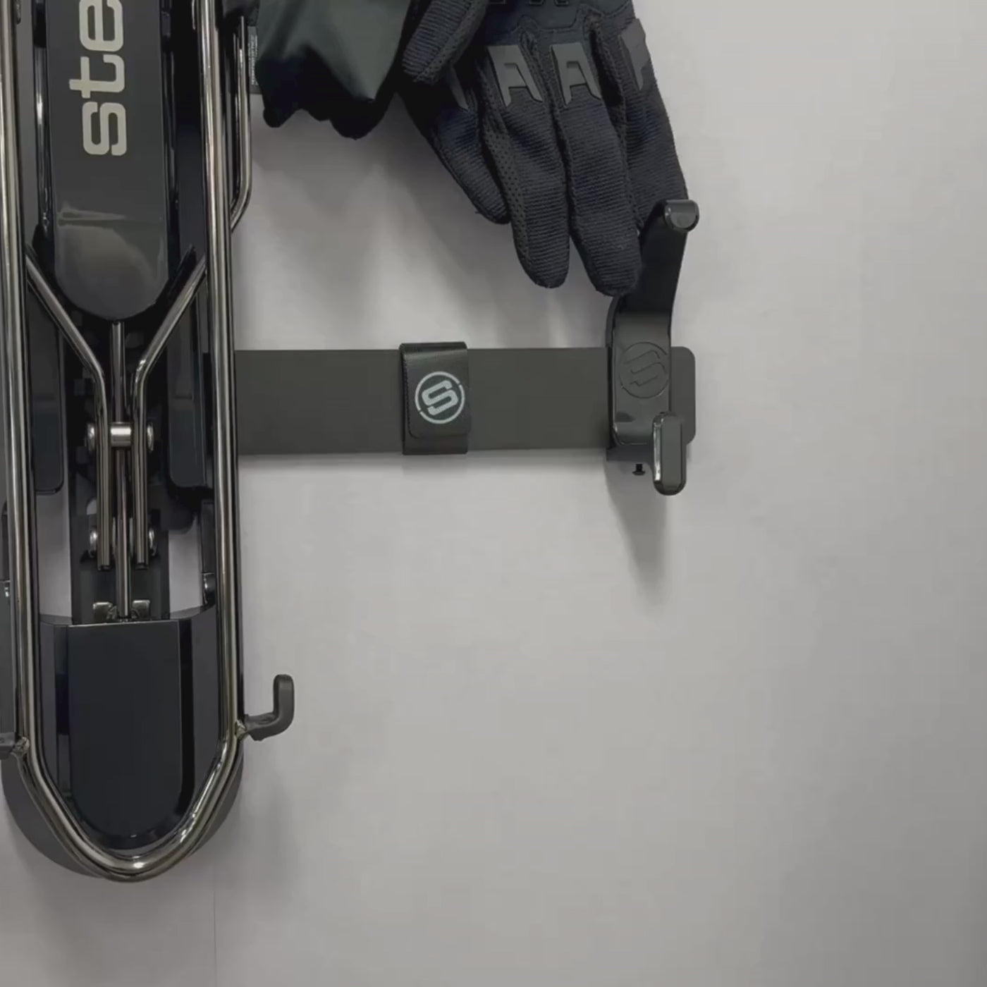 GearMate Accessory Hook Kit